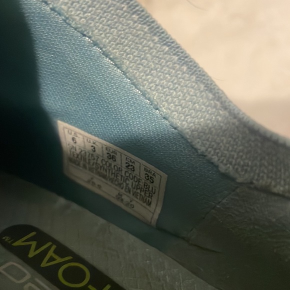 Skechers Arya air cooled memory foam shoe size 6 - Picture 4 of 4